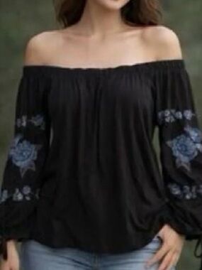 American Eagle Top XS | Black Off-Shoulder Blue Embroidered Boho Tie-Sleeve